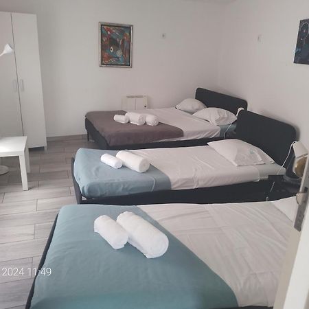 Blife Faro City Life Private Rooms Экстерьер фото