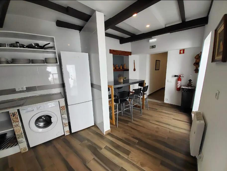 Blife Faro City Life Private Rooms Экстерьер фото