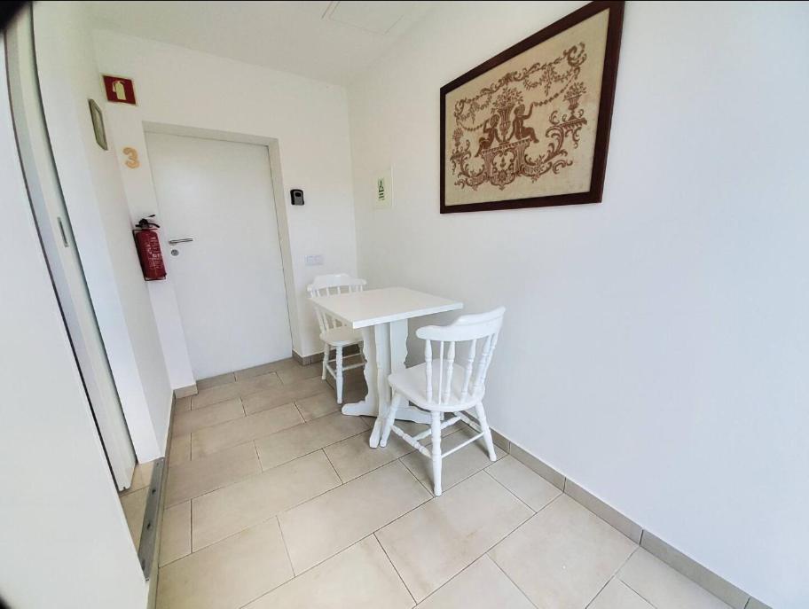 Blife Faro City Life Private Rooms Экстерьер фото