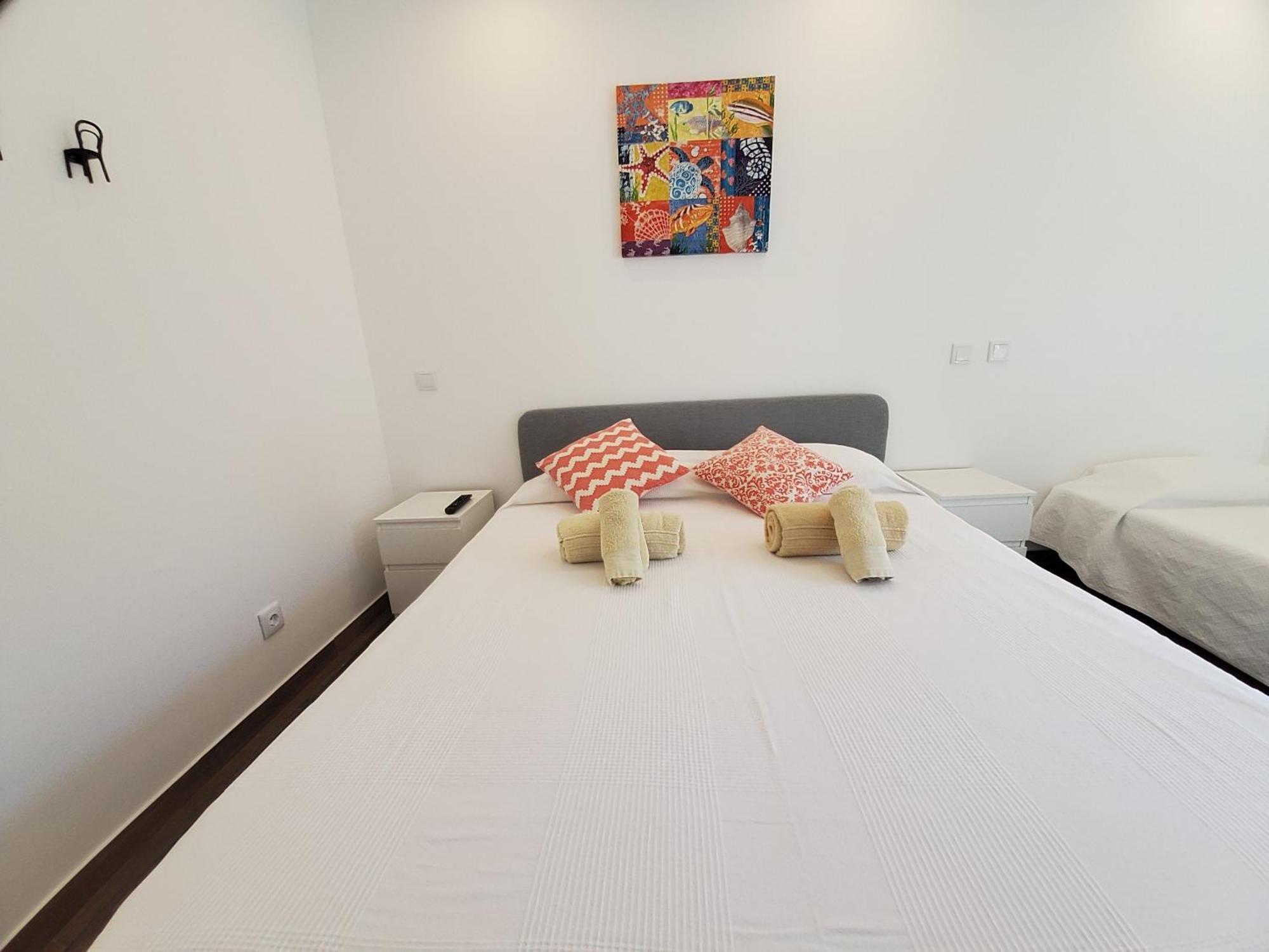 Blife Faro City Life Private Rooms Экстерьер фото