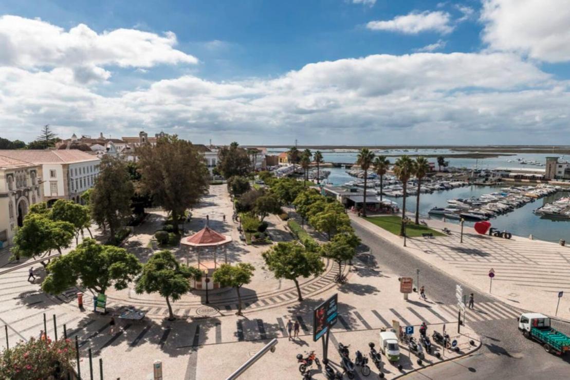 Blife Faro City Life Private Rooms Экстерьер фото